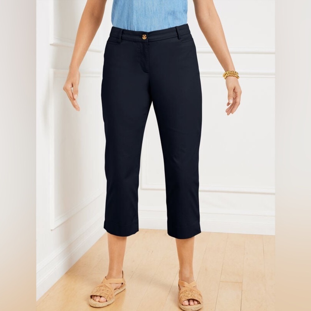 NWOT Talbots Size 4P Black Perfect Skimmer Slim Leg Pedal Pusher Length Pants